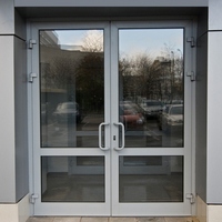 Двері алюмінієві